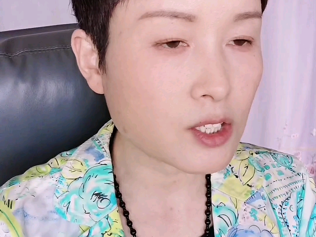 不是人老了身体才掉队,是习惯太早开始透支了#生活方式 #中老年健康观念 #日常习惯 #身体状态 #少熬夜